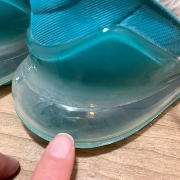 Nike Air Max 270 in “Dusty Cactus” - Picture 11 of 13